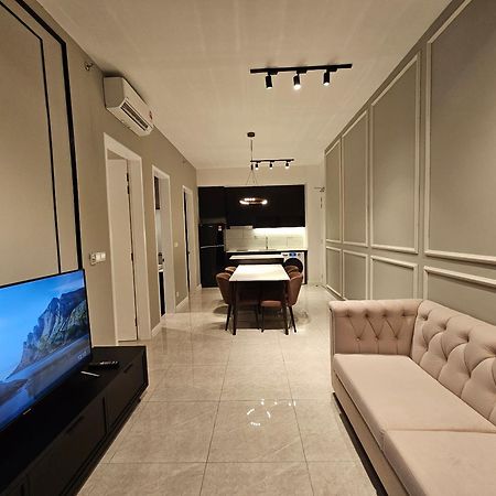 1 Min To Pavilion Bukit Bintang Luna Suites Kuala Lumpur Exteriör bild